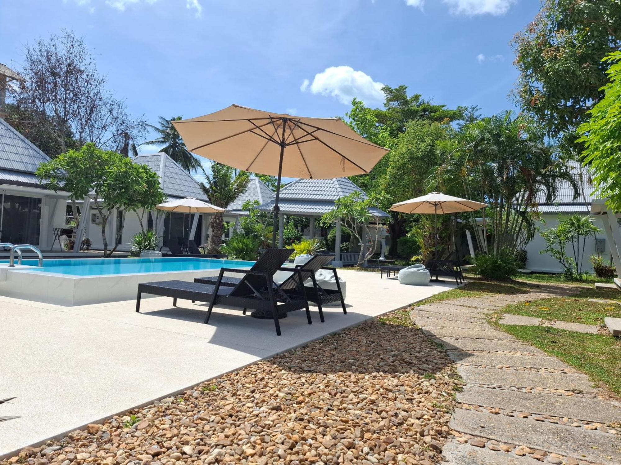 Thiptara Resort - Adults Only 湄南海滩 外观 照片