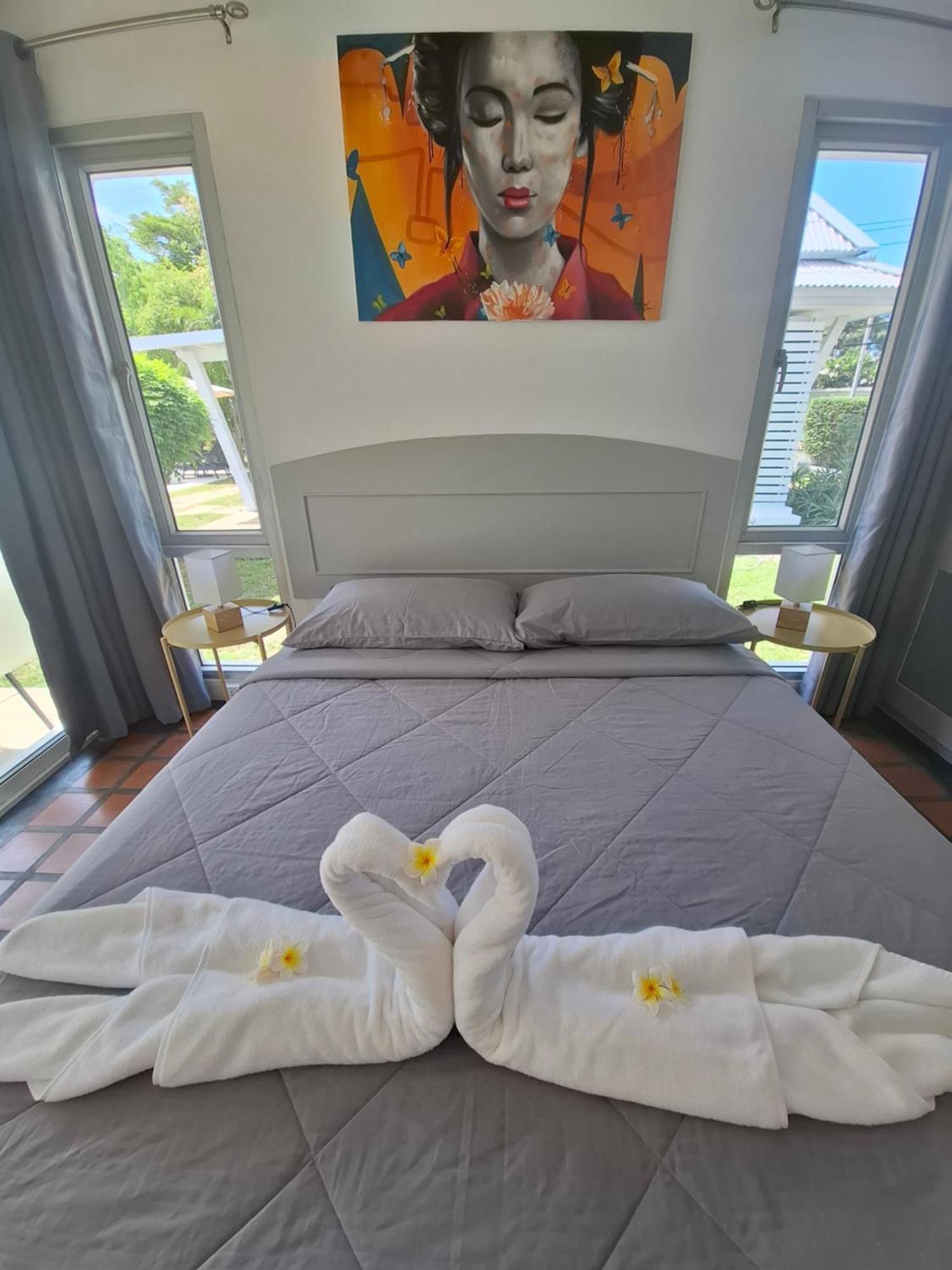 Thiptara Resort - Adults Only 湄南海滩 外观 照片