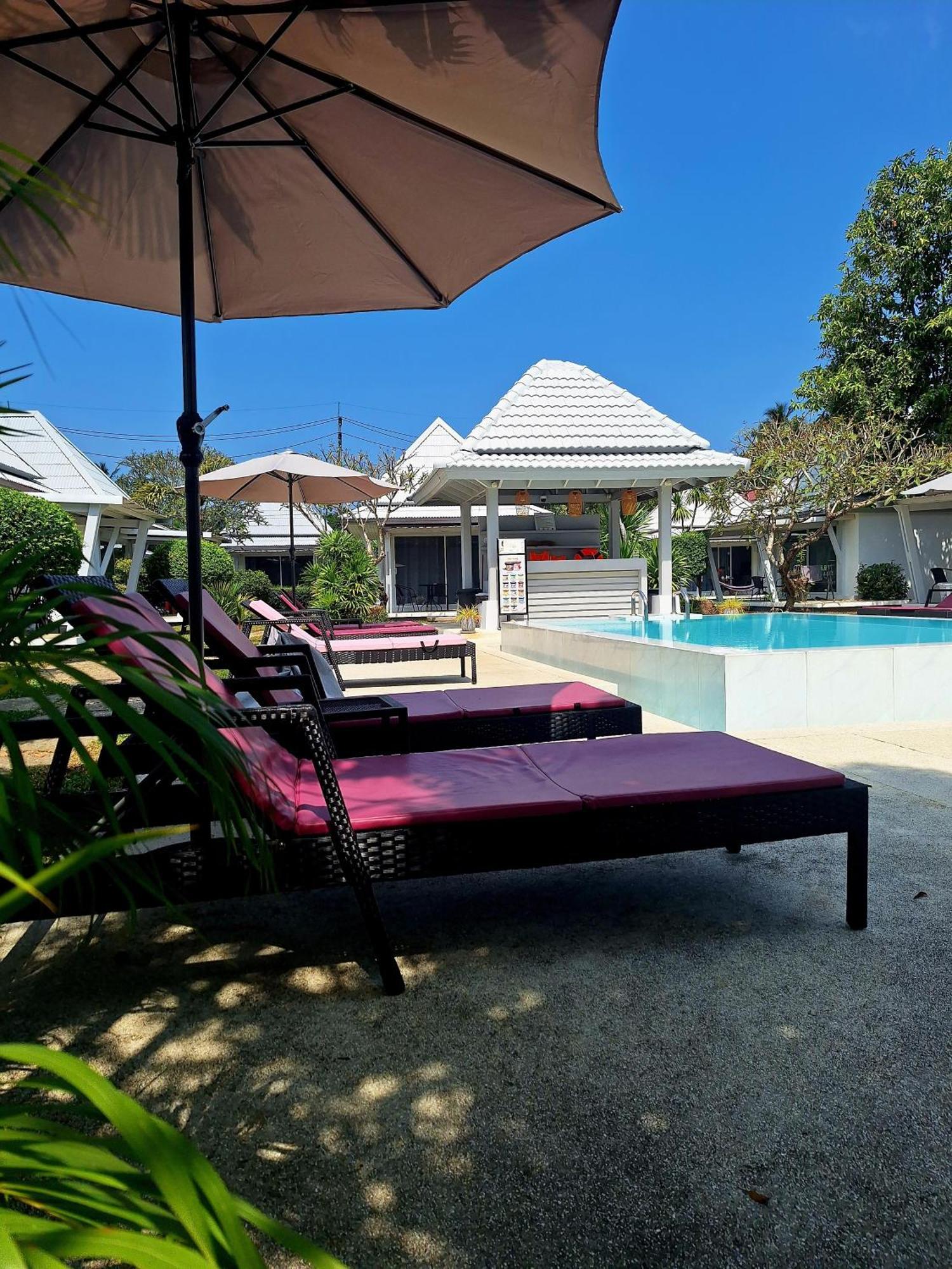 Thiptara Resort - Adults Only 湄南海滩 外观 照片